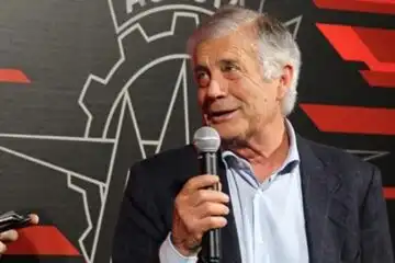 Giacomo Agostini e il paragone con Valentino Rossi