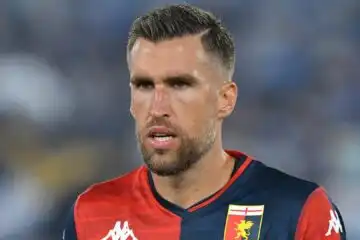 Kevin Strootman dice basta