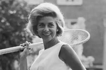 Morta a 89 anni Lea Pericoli, donna simbolo del tennis femminile italiano