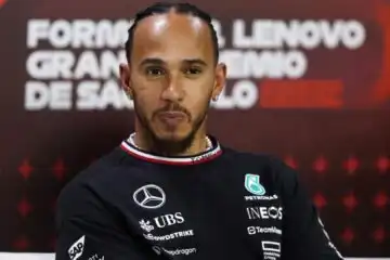 Mercedes, Lewis Hamilton non si sbilancia sulla lotta iridata