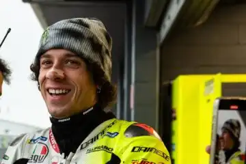 VR46, Marco Bezzecchi si gode il venerdì australiano