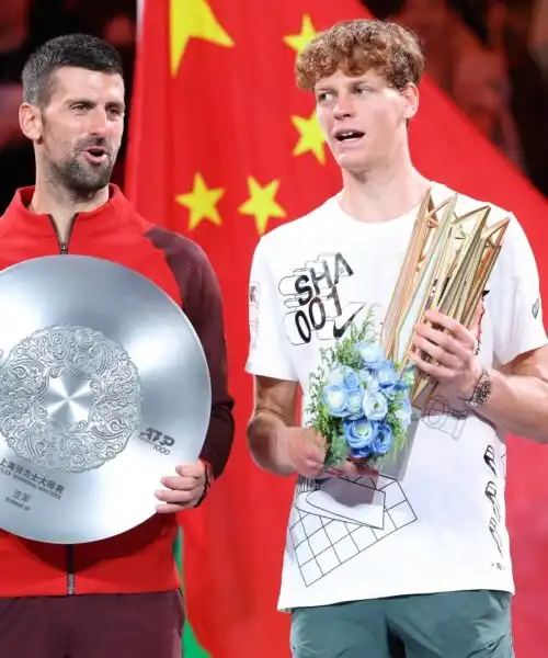 Masters 1000 Shanghai, Jannik Sinner rende l’onore delle armi a Novak Djokovic