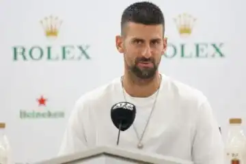 Novak Djokovic torna in campo alla ricerca della tripla cifra