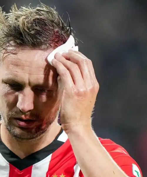 Prima il grande spavento, poi il record: partita pazza per Luuk de Jong