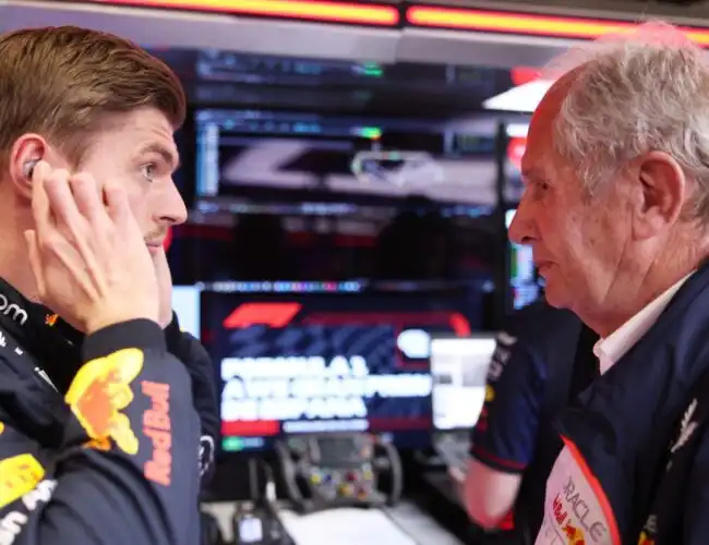 Max Verstappen: Helmut Marko mette pressione alla Red Bull