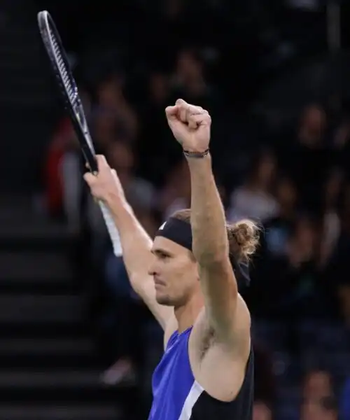 Masters 1000 Parigi-Bercy, Alexander Zverev va in finale e torna numero 2 del mondo