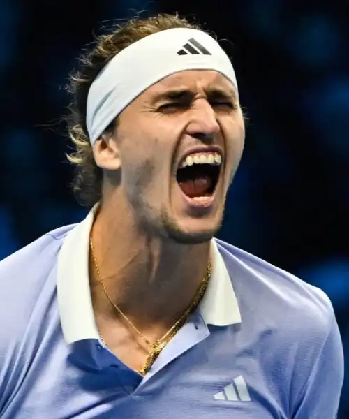 ATP Finals: Alexander Zverev elimina Carlos Alcaraz e vola in semifinale