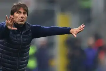 Napoli, Antonio Conte frena ancora: “Inter e Atalanta sono avanti”