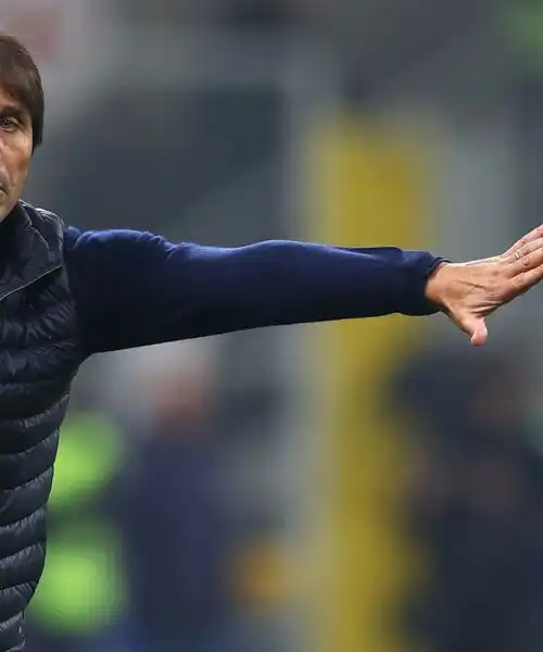 Napoli, Antonio Conte frena ancora: “Inter e Atalanta sono avanti”