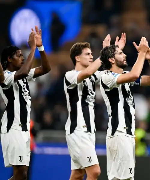 Manchester United, occhi sul senatore della Juventus: le foto