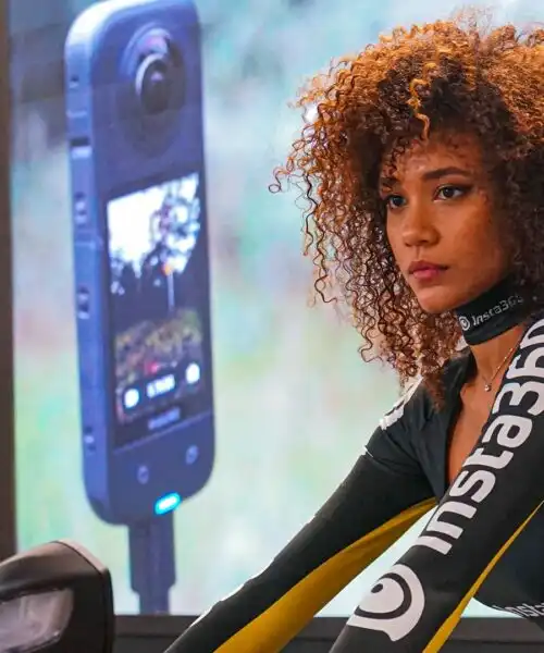 Le bellissime di Eicma: Mariela Suriel