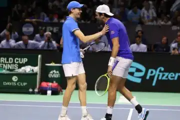 Coppa Davis, Jannik Sinner e Matteo Berrettini completano la rimonta: è semifinale