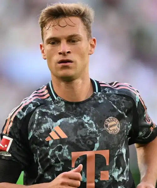 Hansi Flick cambia idea: addio Kimmich, vuole un’altra stella del Bayern. Foto