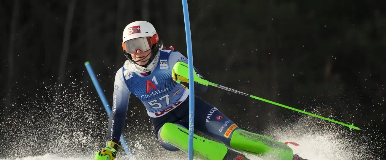 Le slalomiste azzurre in gara a Levi col pensiero rivolto a Matilde Lorenzi