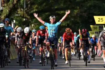 Mark Cavendish vince l’ultima gara della sua carriera