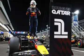 Squillo Verstappen in Qatar: è in pole position. Ferrari ancora dietro le McLaren