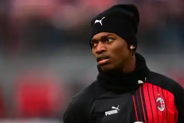 Milan, Rafael Leao punzecchiato dall’ex Juraj Kucka