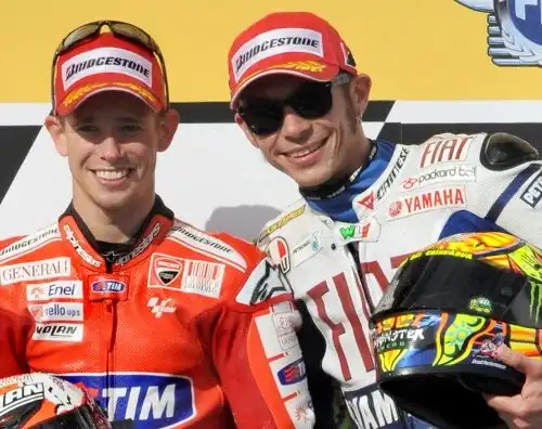 Casey Stoner ringrazia Valentino Rossi