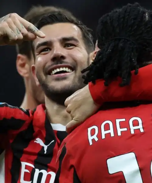 Un top club si muove per Theo Hernandez, allarme Milan: le foto