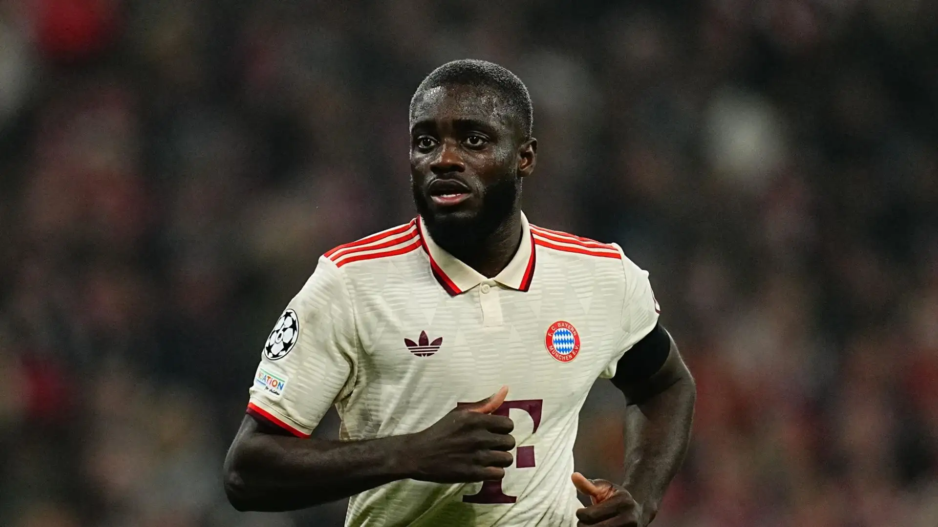 Upamecano è valutato 50 milioni di euro ed ha un contratto fino al 2026 con il Bayern Monaco