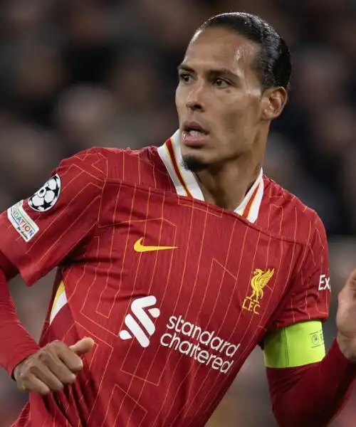 Svolta definitiva per il futuro di Virgil van Dijk: tifosi agitati. Le foto