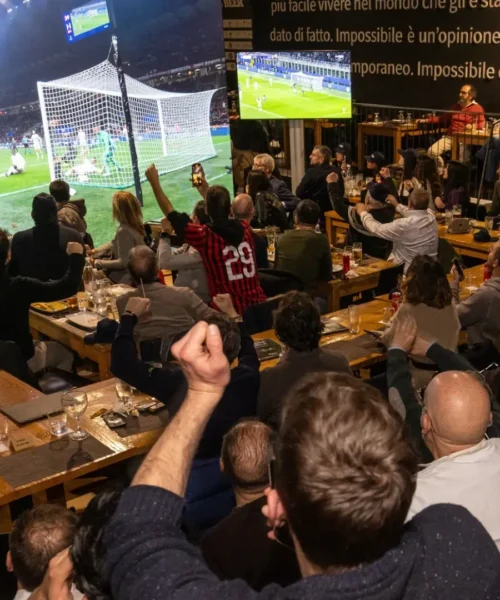 Il bar diventa uno stadio grazie a Sky: spettacolo imperdibile