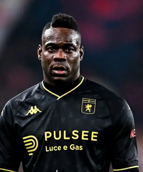 Mario Balotelli riceve una super offerta: può lasciare subito il Genoa