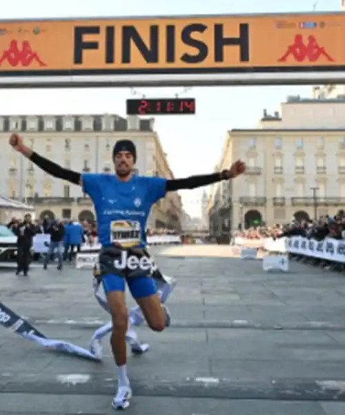 Selvarolo vince la Torino City Marathon