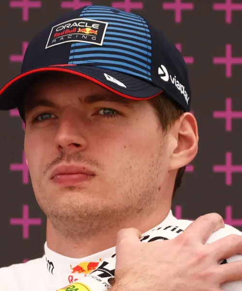 Max Verstappen spedito in Ruanda per punizione