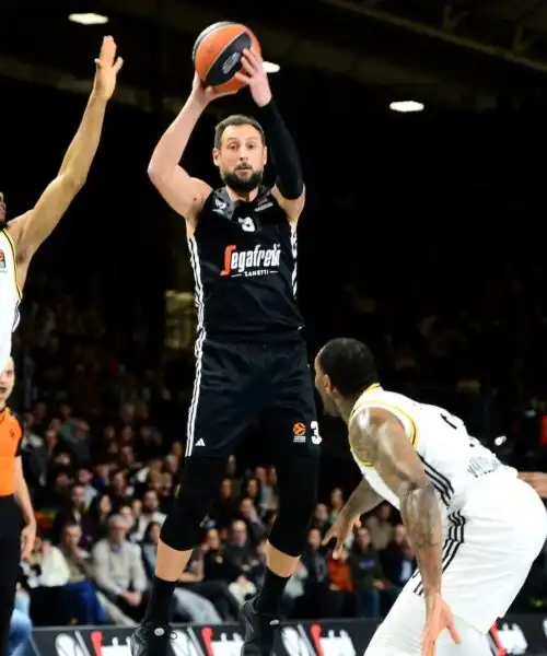 Eurolega, la Virtus Bologna domina l’Asvel Villeurbanne