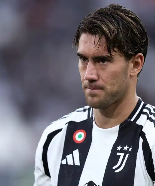 Tre giganti sognano Dusan Vlahovic, la Juventus riflette: immagini