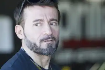 Nuova vita per Max Biaggi, dalle moto alla neve