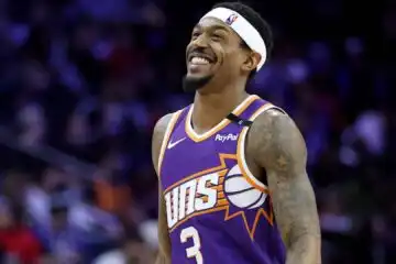 NBA: Phoenix passa a Philadelphia, Fontecchio torna e batte Portland