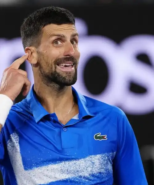 Novak Djokovic furente si rifiuta di parlare dopo il match