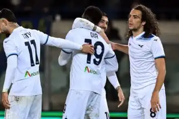 La Lazio vola al Bentegodi: 3-0 al Verona, Juventus superata