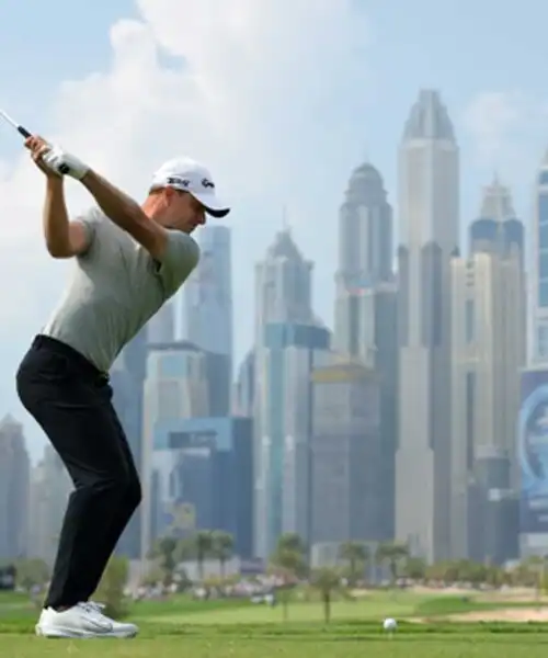 Migliozzi ottavo all’Hero Dubai Desert Classic. Trionfa Hatton