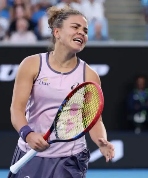 Australian Open: Jasmine Paolini crolla vertiginosamente nel finale con Elina Svitolina