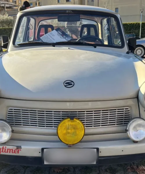 Un’auto, un simbolo: le foto della Trabant P601