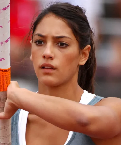 Le più belle foto di Allison Stokke, l’astista diventata modella