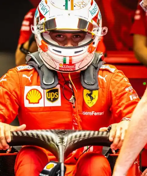 Charles Leclerc subito doppiato da Lewis Hamilton, l’orologio non mente