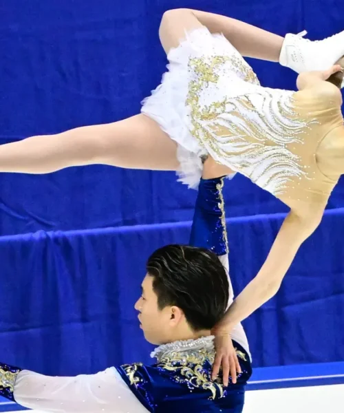 Due stelle sul ghiaccio: le foto di Shimizu Sae e Lucas Tsuyoshi Honda