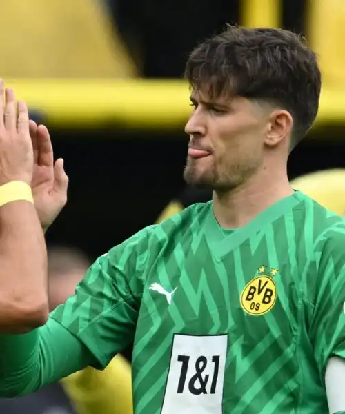 Asta per Gregor Kobel, il BVB sorride e il prezzo sale. Immagini