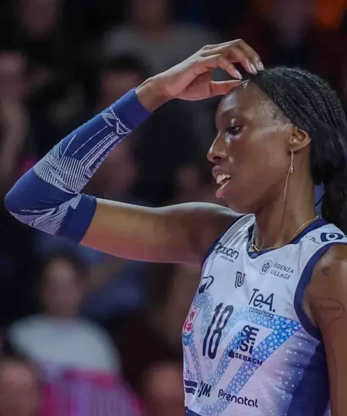 Paola Egonu, il grande gesto fuori dal campo di pallavolo: le foto