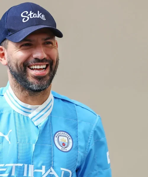 Sergio Aguero si dà alle corse: le immagini