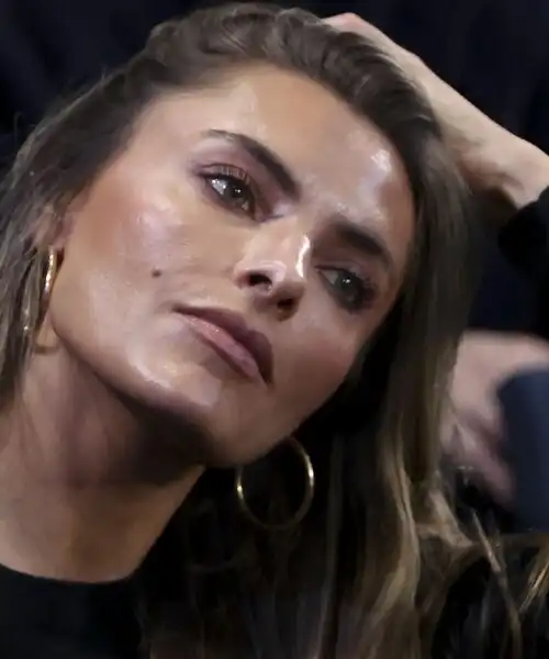 La super tatuata Sophia Thomalla non basta contro Jannik Sinner: foto