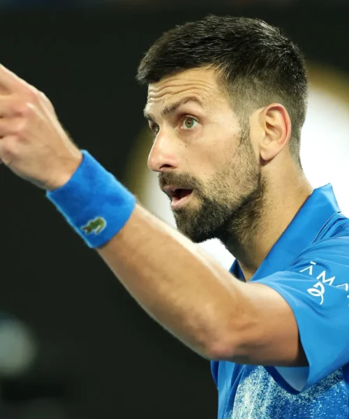 Novak Djokovic non pensa più solo al tennis