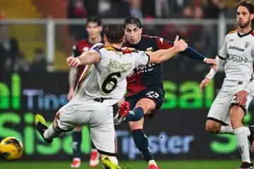 Prima doppietta in A per Miretti: Genoa batte Lecce di misura