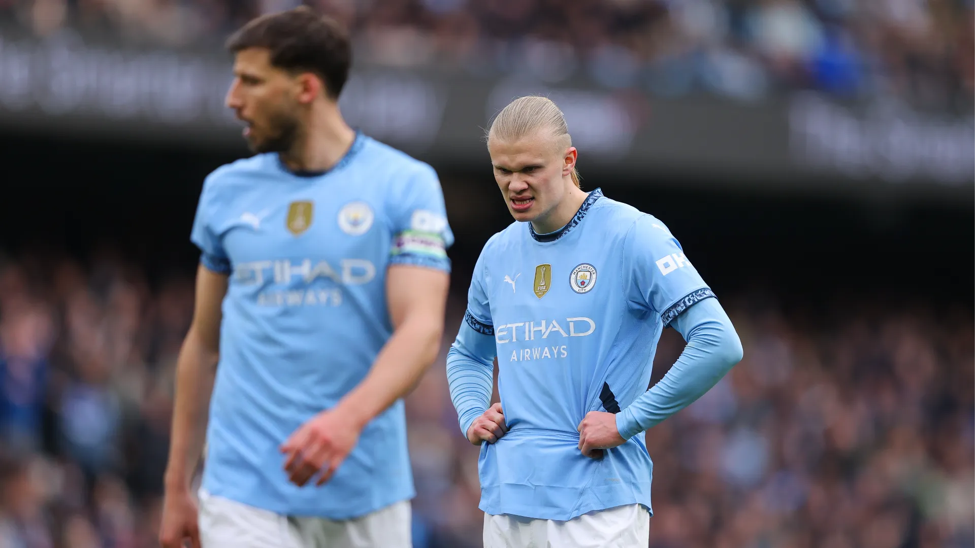 Secondo le indiscrezioni di alcuni media spagnoli, Haaland potrebbe decidere di lasciare il Manchester City se il club non si qualificherà in Champions League nella prossima stagione