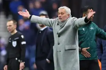 Josè Mourinho si morde la lingua: “Se parlo, mi penalizzano”