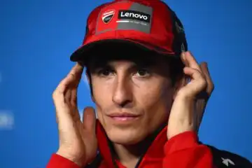 Marc Marquez mantiene i piedi per terra